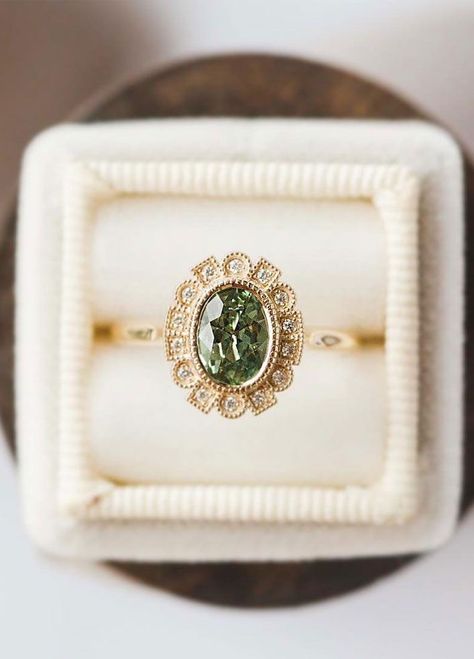 Gorgeous Engagement Rings, Pretty Engagement Rings, Green Sapphire Engagement, Green Sapphire Engagement Ring, Future Engagement Rings, Gorgeous Engagement Ring, Dream Engagement Rings, Sapphire Engagement Ring, Wedding Rings Vintage