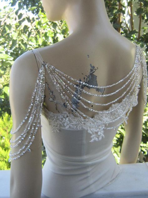 Shoulder Jewelry, Shoulder Necklace, Wedding Dresses With Straps, Dream Wedding Ideas Dresses, Back Necklace, Back Drop, Necklace Crystal, Chain Jewelry, Jewelry Wedding