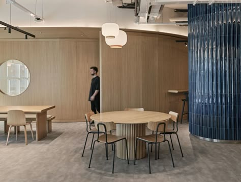 Unilever Offices - Istanbul | Office Snapshots Bar Stool Bench, Prayer Room Design, Gender Neutral Toilets, Luxe Office, Team Office, Auditorium Design, Work Cafe, Office Things, Interior Design Awards