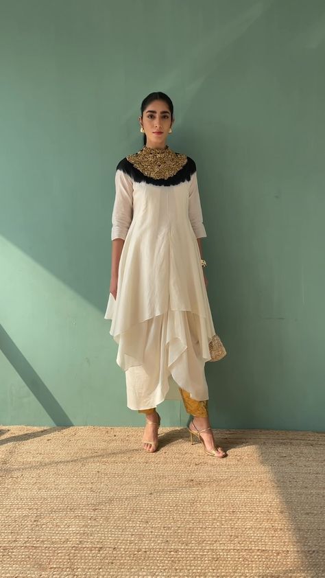 Aikeyah’s stunning, chic draped pieces with intricate embroideries and gota details are a modern favourite with us! For prices, please tap… | Instagram Pants Design For Suits, Indian Suits For Women Stylish, Creative Dresses, Indian Outfits Modern, Adi Shakti, Suit Neck Designs, Suit Neck, Stylish Kurta, Fusion Wear