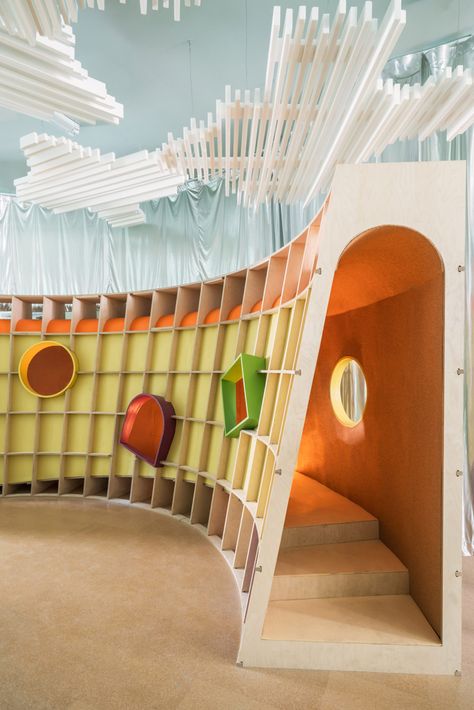 Urban Rooms, Ceiling Plan, Plans Architecture, New York Studio, Playground Design, Isamu Noguchi, Orange Walls, Climbing Frame, Cognitive Development