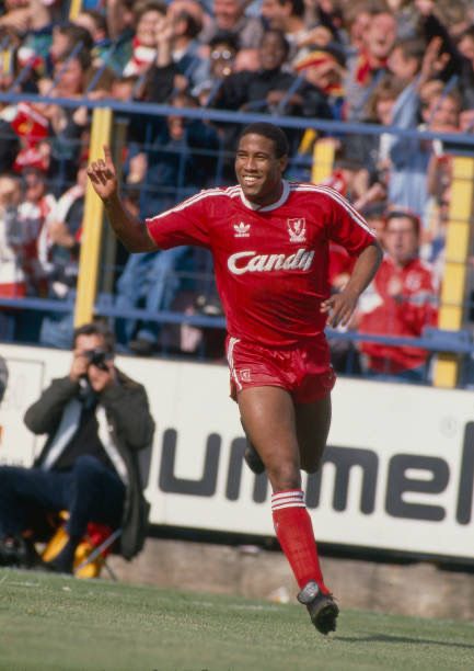 John Barnes, Retro Stars, Stars Icon, Fifa Mobile, Liverpool Wallpapers, Soccer Guys, Soccer Shorts, Liverpool Football Club, Retro Football