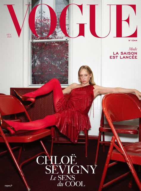 Vogue France February 2024 Cover (Vogue France) Chloë Sevigny, Red Tights, Vogue Magazine Covers, Magazine Vogue, Vogue France, Chloe Sevigny, Fashion Magazine Cover, Vogue Covers, Sienna Miller