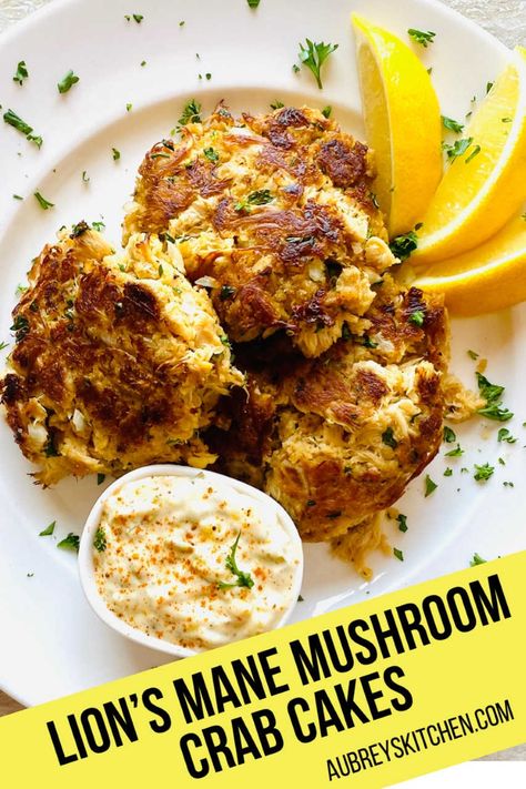 Lions Mane Mushroom Crab Cake Recipe, Recipes With Lions Mane Mushrooms, Lions Mane Mushroom Recipe Vegan, Lion Mane Mushroom Recipe, Lions Mane Recipes, Mushroom Crab Cakes, Lion Mane Mushroom, Lions Mane Mushroom Recipe, Mushroom Recipes Vegan