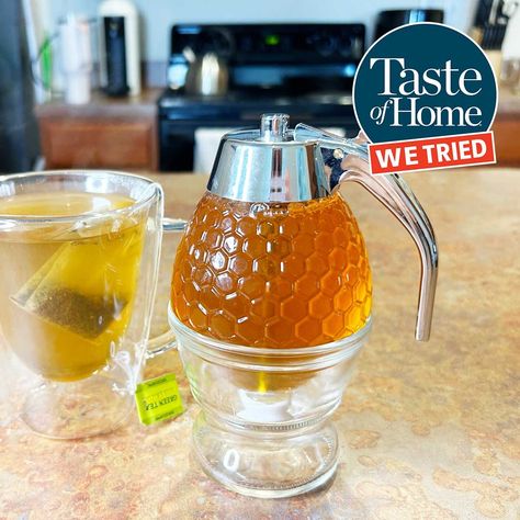 This Adorable Honey Jar Is My Secret to Mess-Free Drizzling Brownie Pudding, Honey Dispenser, Juice Dispenser, Harry & David, Tea Station, Restaurant Supply Store, Honey Bottles, Best Christmas Recipes, Honey Syrup