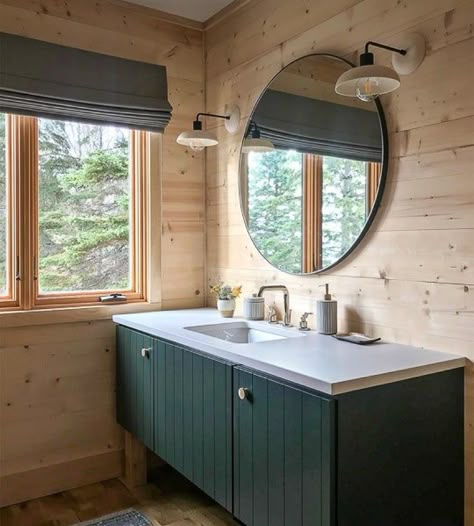 Kitchen With Big Island, Aesthetic Bathroom Decor, Sliding Doors Exterior, Cabin Bathroom, Cabin Bathrooms, Cottage Renovation, Aesthetic Bathroom, Cabin Home, Inspirational Photos