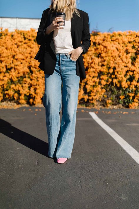 Pink Ballet Flats Outfit, Casual Flats Outfit, Is It Spring Yet, Sparkly Fashion, Ballet Flats Outfit, Mom Edit, Pink Ballet Flats, Slouchy Pants, Slouchy Jeans