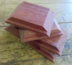 Making a small wooden Cremation Urn – Warawood Shed Wooden Box Plans, Wooden Pet Urn, Small Easy Woodworking Projects, Wooden Hinges, Cremation Boxes, Wooden Box Diy, Wood Urn, Wooden Urn, Woodworking Box