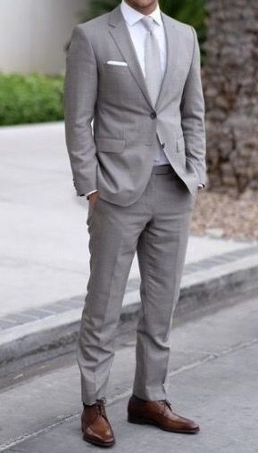 Groomsmen Tuxedos Grey, Groom Suites Wedding Grey, Groom Suit Ideas Grey, Groom's Suit Grey, Wedding Suits Groom Light Grey, Mens Wedding Suite Ideas, Medium Grey Suit Wedding, Mens Suits Wedding Grey, Gray Suit Wedding Guest