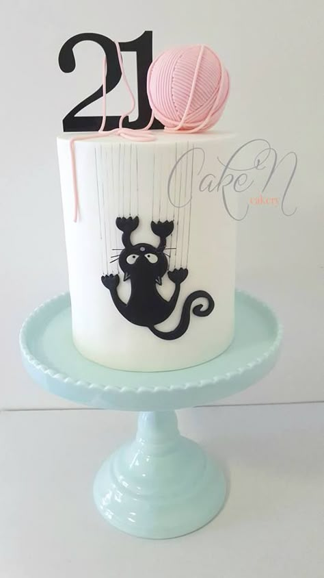 Kitten Cake, Birthday Cake For Cat, 21st Birthday Cakes, Birthday Cakes For Women, Animal Cakes, Cakes For Women, Cat Cake, New Cake, Beautiful Cake