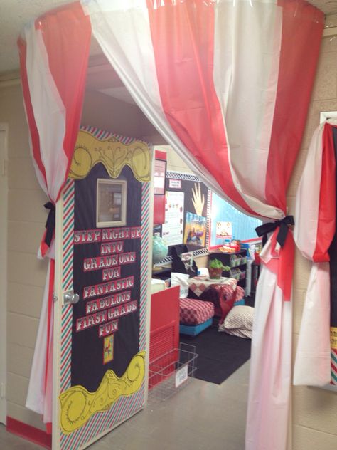 Circus classroom Circus Classroom Door Ideas, Carnival Room Transformation, Circus Themed Door Decorations, Carnival Classroom Transformation, Circus Classroom Door, Carnival Classroom Theme, Circus Office Decoration, Circus Reading Corner, Circus Cubicle