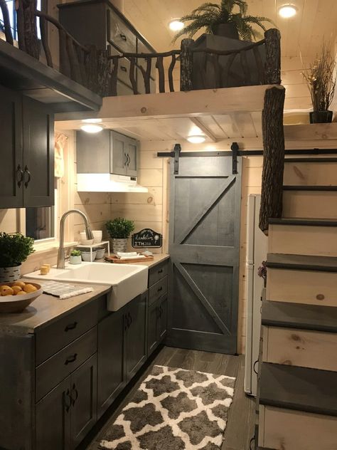 Tiny House Company, Tiny House Interior Design, Shed To Tiny House, Tiny House Loft, Building A Tiny House, Tiny House Inspiration, Tiny House Listings, Tiny House Kitchen, Casa Container