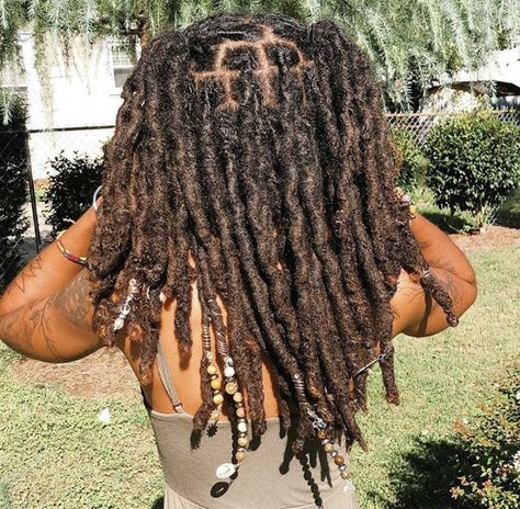 Aesthetic Dreadlocks, Dreads With Bangs, Dreads Aesthetic, Locs Vision Board, Locs Aesthetic Faceless, Curly Locs Aesthetic, Locs Aesthetic, Girls With Locs Aesthetic, Dyed Locs