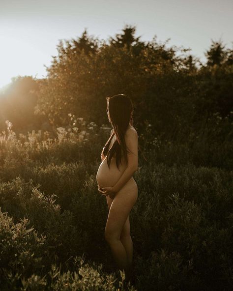 Outdoor Maternity Pictures, Natural Maternity Photography, Intimate Maternity, Pregnancy Pics, Outdoor Maternity Photos, Maternity Photo Outfits, Maternity Photography Poses Pregnancy Pics, Maternity Photography Outdoors, Couple Pregnancy Photoshoot