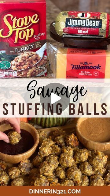 Stuffing Sausage Balls, Sausage Stuffing Balls, Stuffing Homemade, Stuffing Meatballs, Stuffing Sausage, Easy Sausage Balls Recipes, Sausage Crescent, Sausage Crescent Rolls, Dinner In 321