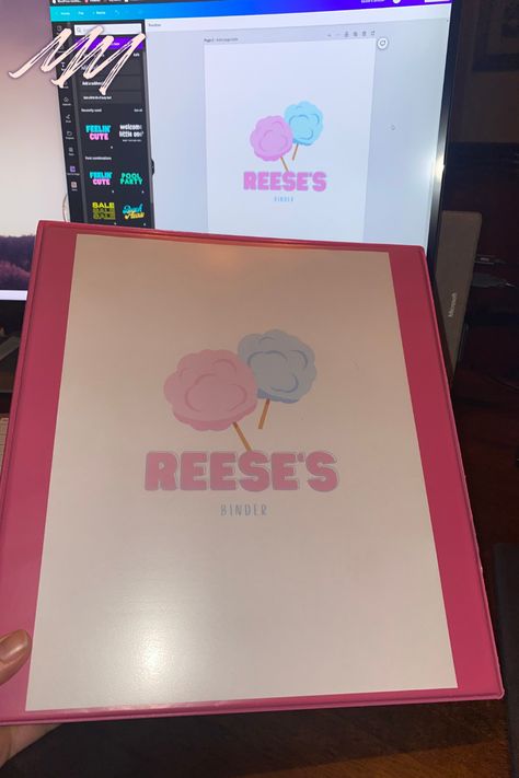 "Reese's binder" with pink and blue cotton candy custom 3-ring binder cover. Customize yours using these free Canva templates from Memory in the Making within seconds! School Aesthetic Preppy, Decorating Composition Notebooks, Binder Cover Ideas, Custom Binder Covers, Preppy Binder, Preppy Binder Covers, Aesthetic Binder, Cute Binder Covers, Ring Binder Cover