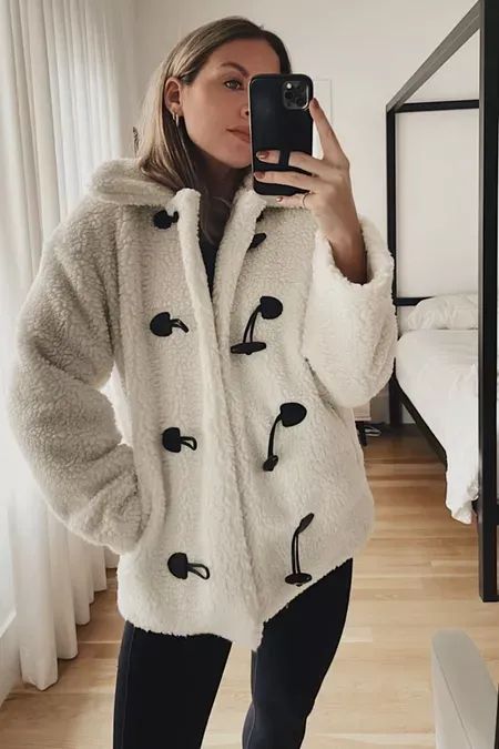 Sherpa Coats For Women, Winter And Fall Outfits, Winter Favorites, Toggle Coat, Fashion Winter Outfits, Sherpa Coat, Fall And Winter Outfits, Ootd Fall, Dallas Fashion