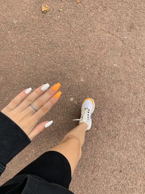 Orange And White Nails Fall, Orange Tip Coffin Acrylic Nails, Simple Orange And White Nails, Orange And White Nails Ideas, White With Orange Nails, Orange Ballerina Nails, White And Orange Nails Acrylic, White Nails With Orange, White Orange Nails