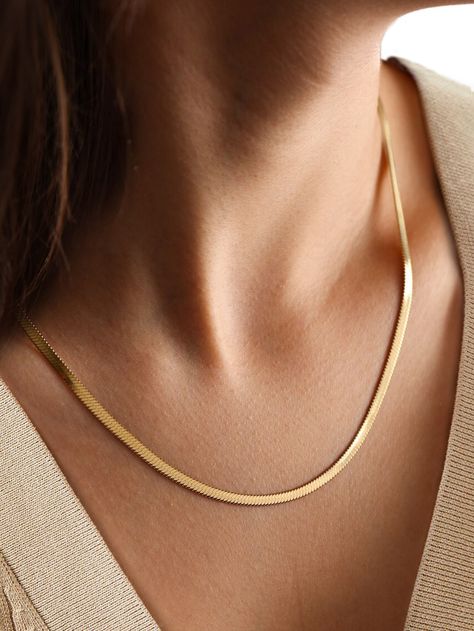 Yellow Gold  Collar  925 Sterling Silver   Embellished   Fine Jewelry Minimalist Necklace Silver, Minimalist Flat, Jewelry Holiday, Bone Necklace, Gold Bangles Design, Life Ideas, Minimal Jewelry, Bangle Designs, Gold Snake