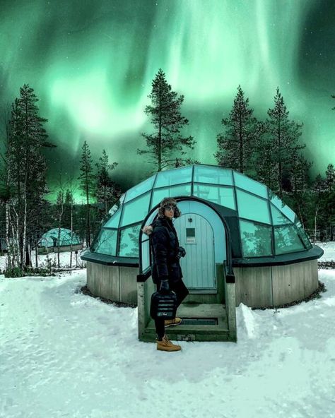 Kakslauttanen Arctic Resort, Vacation Wishes, Finland Travel, French Home, Fun Places To Go, The Northern Lights, Log Cabins, Life Is An Adventure, City Travel