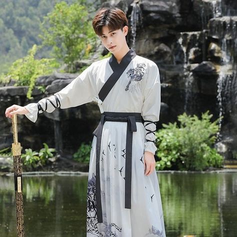 Traditional Chinese Clothing Male, Chinese Traditional Clothing Men, Chinese Hanfu Male, Male Hanfu, Hanfu Men, Costume Couple, Embroidery Traditional, Dress Man, Ancient Chinese Dress