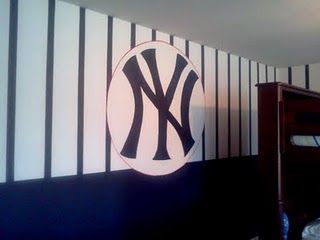 love the NY Yankee symbol & the stripes Yankee Bedroom, Baseball Themed Bedroom, Baseball Bedroom, Color Consultation, Baseball Room, Boy Rooms, Power Washing, Artistic Painting, Sports Room