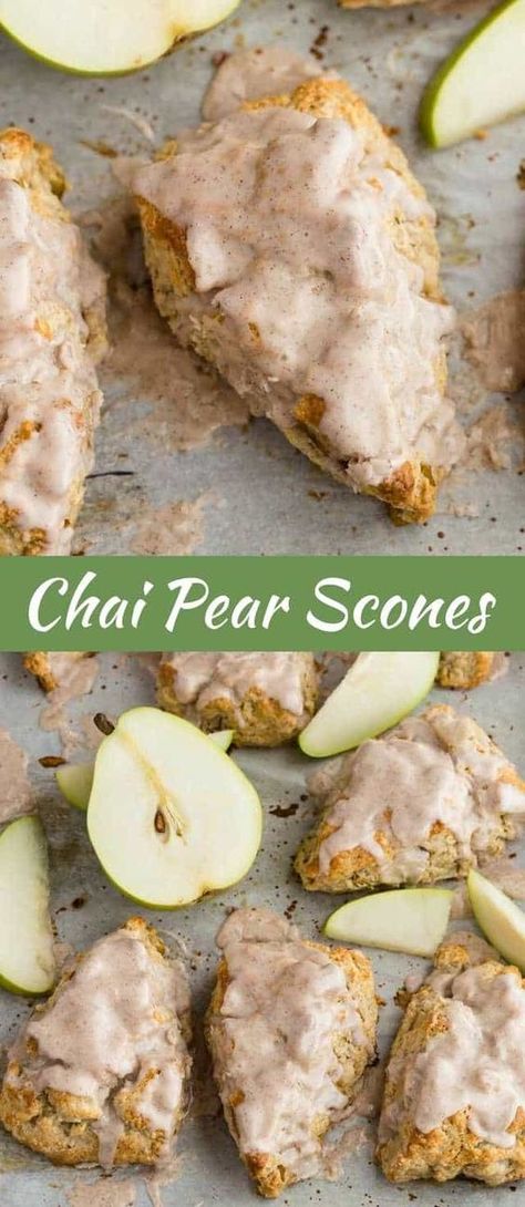 Pear Scones, Brunch Bake, Scones Recipe Easy, Scones Easy, Breakfast And Brunch, Recipe Breakfast, Pear Recipes, 300 Calories, Scone Recipe