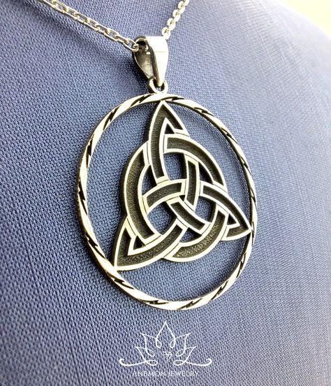 Triquetra Pendant, Trinity Necklace, Rope Jewelry, Trinity Knot, Irish Jewelry, Add Art, Knot Necklace, Sterling Silver Necklace, Sterling Silber