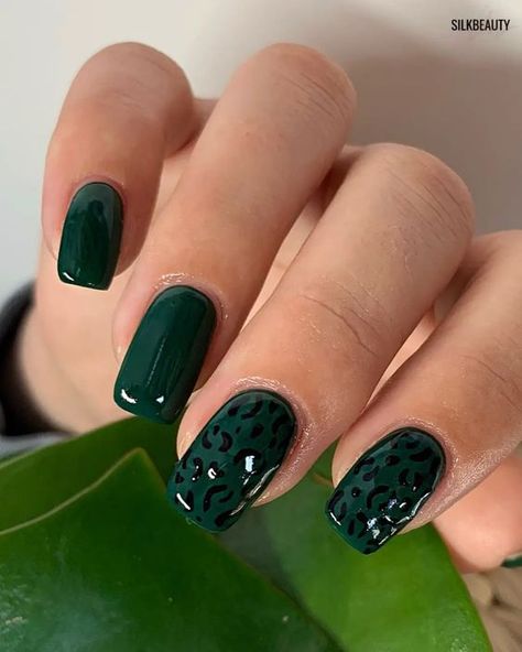 Trendy Green Designs, Olive Aesthetics, French Tips & More St Patrick Nails, Nail Art Vert, Patrick Nails, Olive Nails, Dark Green Nails, St Patricks Day Nails, Spring Nail Trends, Green Nail Designs, Leopard Nails