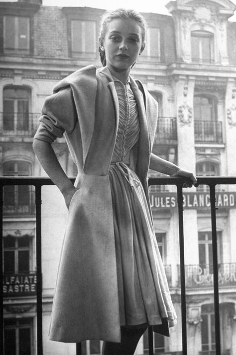 Madame Gres, Glamour Vintage, Vintage Suit, Look Retro, Vintage Everyday, Fashion 1950s, Vintage Fashion Photography, Retro Mode, Foto Art