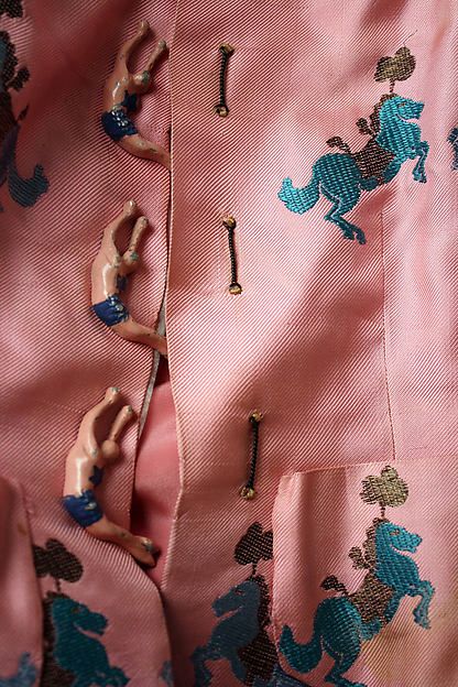 Detail Couture, Elsa Schiaparelli, 1930s Fashion, Mode Vintage, Mode Inspiration, Fashion History, Dandy, Fashion Details, Coco Chanel