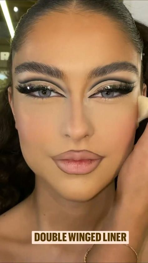 Drag Make-up, Beginners Eye Makeup, Eye Makeup Styles, Makeup Tutorial Eyeliner, Face Makeup Tips, Eye Makeup Designs, Edgy Makeup, Makeup Eye Looks, Glamour Makeup