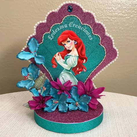 Ariel Centerpieces Ideas, Mermaid Centerpieces, Little Mermaid Centerpieces, Mermaid Centerpiece, Disney Princess Birthday Cakes, The Little Mermaid Party, Mermaid Birthday Cakes, Princess Birthday Cake, Ariel Mermaid