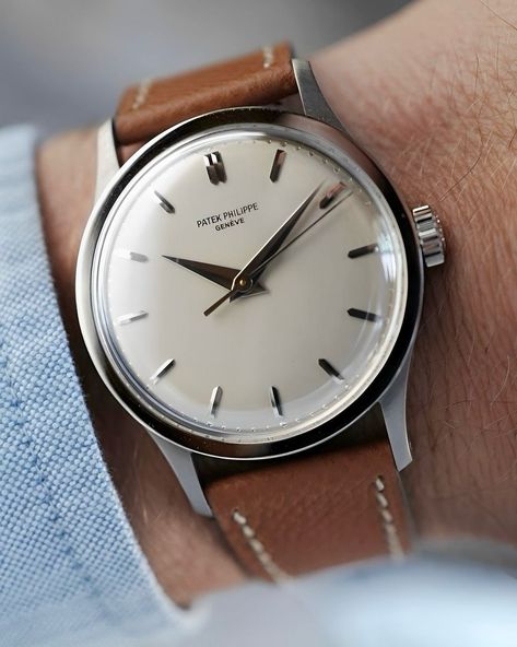 Patek Philippe Calatrava, Ref. 570G in 18K White Gold.⁣ ⠀⁣ Credit: @the_keystone⁣ ⁣ #switzerland #patekphilippe #patek #hautehorology… | Instagram Patek Philippe Watches Men, Patek Philippe Calatrava, Patek Philippe Watches, Fine Watches, Patek Philippe, Time Piece, Switzerland, Wrist Watch, White Gold