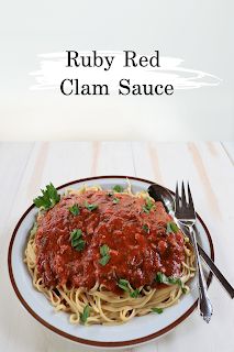 Linguini Red Clam Sauce, Linguine With Red Clam Sauce, Red Clam Sauce Recipe, Clam Sauce Recipe, Red Clam Sauce, White Clam Sauce, Marinara Recipe, Clam Sauce, Clam Recipes