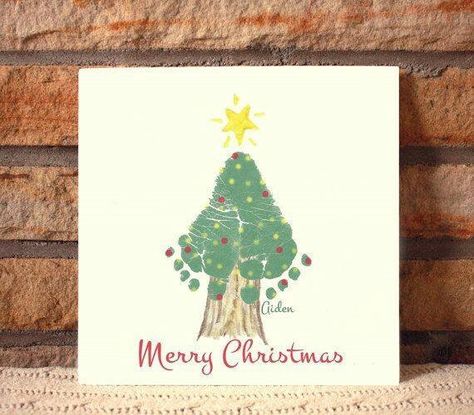 Footprint Christmas Tree, Christmas Tree Footprint, Childrens Christmas Cards, Handprint Christmas Cards, Hand Print Art, Baby Christmas Card, Baby Christmas Crafts, Handprint Christmas, Footprint Crafts