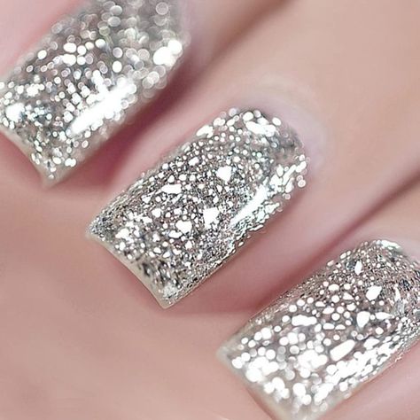 Vishine Gel Nail Polish 15ml, Glitter Silver Sparkle Shiny Color Soak Off UV LED Long-Lasting Nail Gel Polish Nail Art Home DIY Manicure Nail Salon Varnish #922 Trendy Nail Polish, Pedicure Nail Designs, Country Nails, Gel Polish Nail Art, Nail Gel Polish, Painted Nail Art, Latest Nail Art, Party Nails, Diamond Nails