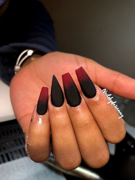 Ambre Nails Ombre Red And Black, Dark Red And Black Nail Designs, Matt Black And Red Nails, Halloween Nails Dip Powder Ombre, Red And Black Ombre Acrylic Nails, Red And Black Ombre Nails Coffin, Black And Red Ombré Nails, Black N Red Nails, Black To Red Ombre Nails