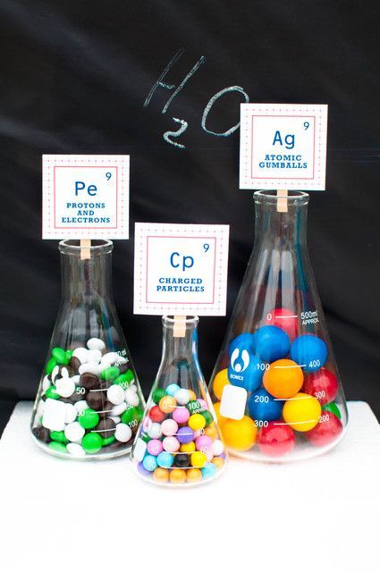 Creative idea with candy in beakers at a Mad Scientist party!  See more party ideas at CatchMyParty.com!  #partyideas #boybirthday Science Themed Party, Science Birthday Party Ideas, Scientist Birthday Party, Mad Scientist Birthday, Mad Science Party, Scientist Birthday, Mad Scientist Party, Scientist Party, Science Birthday