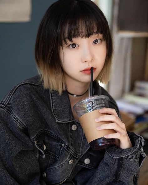 Kim Dami, Lee Joo Young, Korean Actresses, Korean Celebrities, Girl Crushes, Korean Actress, Green Hair, Korean Beauty, Ulzzang Girl