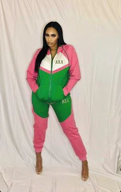 Tech Fleece Pink, Alpha Kappa Alpha Crafts, Aka Apparel, Alpha Kappa Alpha Paraphernalia, Sorority Pictures, Alpha Kappa Alpha Sorority Paraphernalia, Alpha Woman, Aka Sorority, Alpha Kappa Alpha