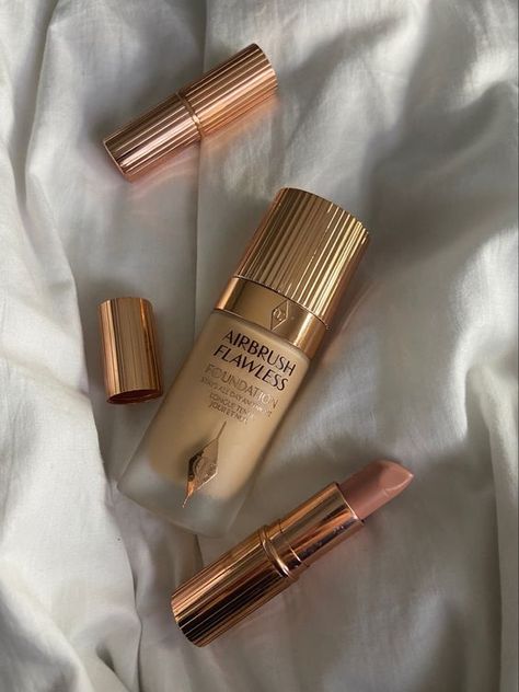 Charlotte Tilbury Kim Kw Lipstick, Foundation Aesthetic, Charlotte Tilbury Foundation, Airbrush Flawless Foundation, Makeup Therapy, Face Workout, Charlotte Tilbury Airbrush Flawless, Airbrush Foundation, Aesthetic Skincare