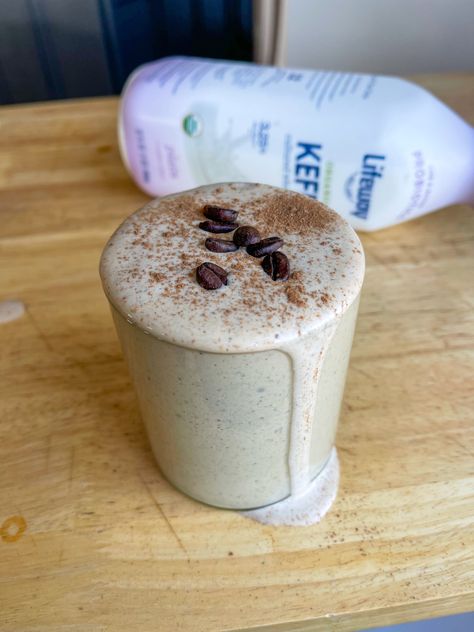 Espresso Smoothie Espresso Smoothie, Smoothie With Banana, Banana Almond Butter, Milk Kefir, Creamy Smoothies, Coffee Smoothie, Ingredient Substitutions, Coffee Drink Recipes, Vanilla Coffee