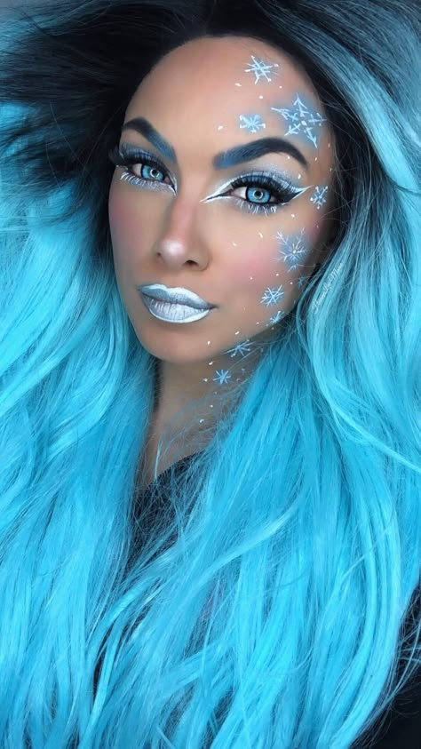 Ice Queen Halloween Makeup, Ice Queen Tattoo, Snow Flake Makeup Look, Frozen Make Up, Winter Queen Makeup, Icicle Makeup, Snow Princess Makeup, Eyeshadow Ideas Simple, Snowflake Makeup Looks