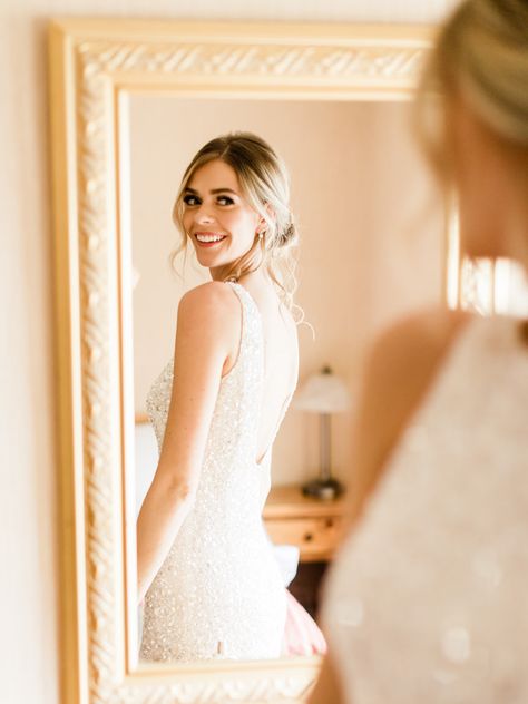 Bride getting ready looking in the mirror candid shot. I just love these quiet pretty moments! ----Hilary + Jason's Canmore Silvertip Resort Wedding | Calgary Wedding Photographers | Nicole Sarah Photography Bride Looking In Mirror, Bride Mirror Photo, Bride In Mirror, Pose Bride, Bride Shots, Before Wedding Pictures, Marriage Photoshoot, Bridal Shoots, Getting Ready Bride