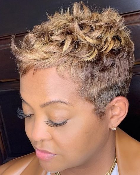 Pixie Haircut With Highlights, Pixie With Highlights, Haircut With Highlights, Short Black Natural Hairstyles, Short Black Haircuts, Beauty Enhancement, Short Hairstyles For Black Women, Short Relaxed Hairstyles, Short Permed Hair