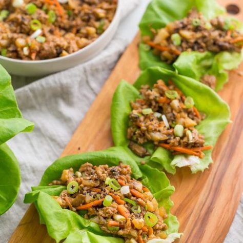 Whole30 Lettuce Wraps (PF Changs Lettuce Wraps Recipe) - 40 Aprons Pf Changs Lettuce Wraps Recipe, Changs Lettuce Wraps Recipe, Lettuce Wraps Pf Changs Recipe, Paleo Lettuce Wraps, Pancakes Oatmeal, Pf Changs Lettuce Wraps, Best Tuna Salad Recipe, Salat Wraps, Lettuce Wraps Healthy