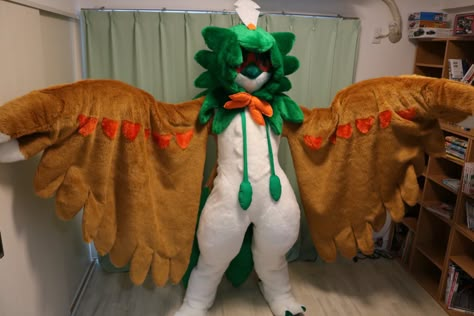 Snail Fursuit, Pokemon Fursuit, Kemono Fursuit, Pokemon Costumes, Cute Fursuits, Fursuit Ideas, Fur Suits, Cool Fursuits, Fur Carpet