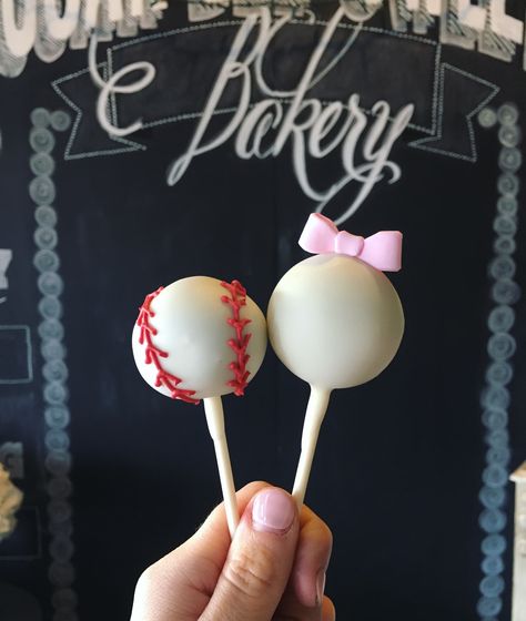 Baseball or Bows?! Gender Reveal Cake Pops Sugar Bee Sweets Bakery www.sugarbeesweets.com Reveal Party Food Ideas, Gender Reveal Party Food Ideas, Cake And Cake Pops, Gender Reveal Cake Pops, Baseball Gender Reveal, Gender Reveal Party Food, Baby Reveal Cakes, Bow Gender Reveal, Gender Reveal Party Theme