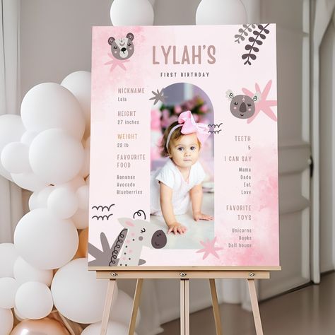 #birthdayparties #firstbirthday #kidsparty #kidsparties #partydecoration #partydecorations #welcomesign #birthdaysign #childrensparty #childrensparties #acrylicsign #foamboard #eventdecor #aniversarioinfantil #partyideas #festainfantil #instabirthday #partydecor #festadecrianca #partyplanning #partykids #decoraçãoinfantil #kidspartyideas #instaparty #partyinspiration #boybirthday #girlbirthday #babyfirstbirthday #toddlerbirthday #firstyear Welcome Board For Birthday Party, 1st Birthday Welcome Board, Baby Girl Birthday Party, 1st Birthday Sign, 1st Birthday Signs, Unicorn Books, First Birthday Photo, Birthday Welcome Sign